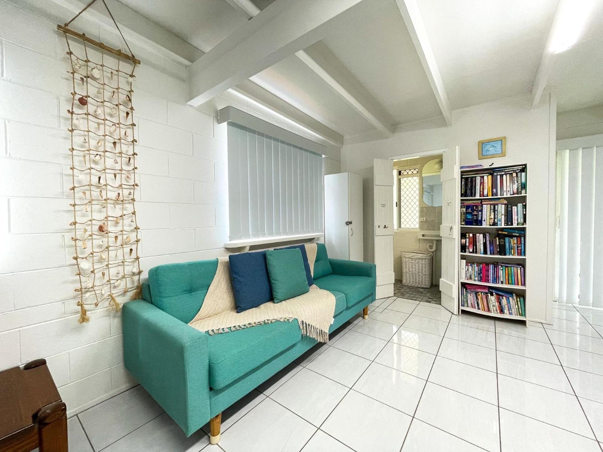 Beach House On Burrum- Close To Beach- 3Br- Wifi-Foxtel Woodgate Exterior photo